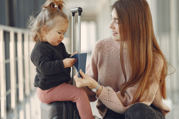 Travelling tips with baby in hindi