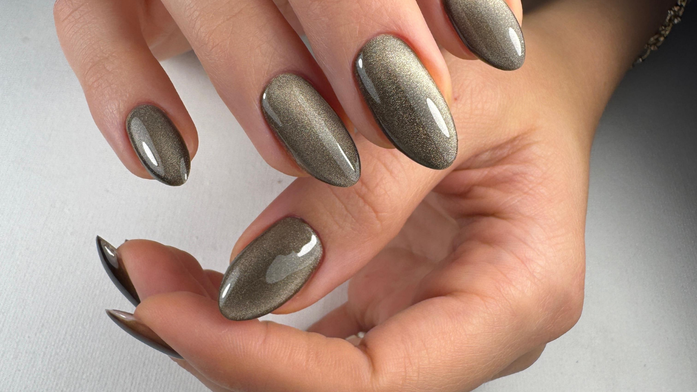 nails ki growth nahi hoti kya kare