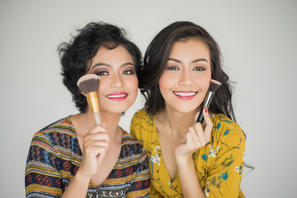 skin tone ke hisab se makeup kaise chune